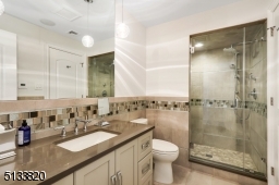 This bathroom can also be accessed from the hallway